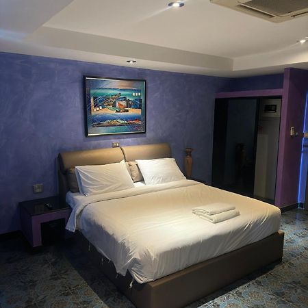 Koenig Hotel Pattaya Near Walking Street Esterno foto