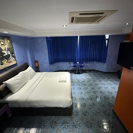 Koenig Hotel Pattaya Near Walking Street Esterno foto